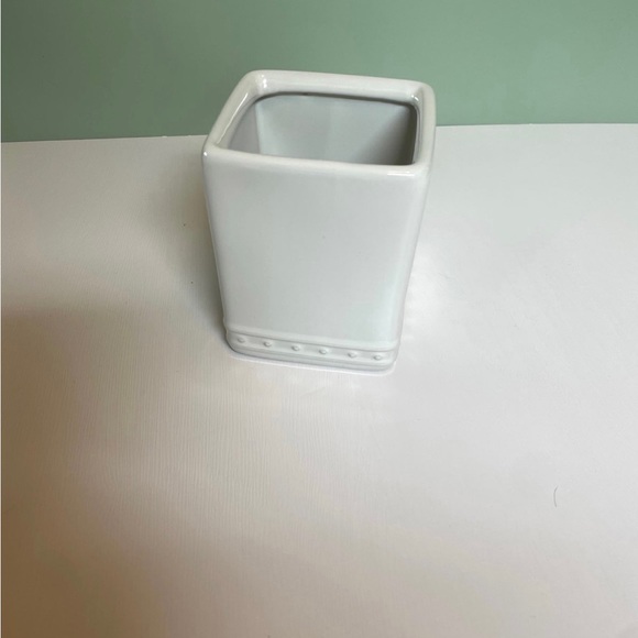 Nora Fleming Cutie Container Pearl Dot Retired Stoneware - Picture 3 of 7